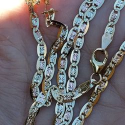 10k Gold Necklace