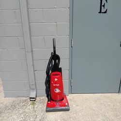Dirt Devil Vacuum Cleaner
