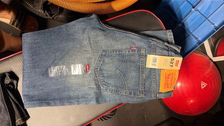 New boys reg 18  bootcut  Levi’s jeans