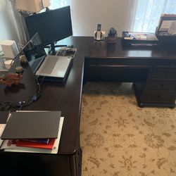 Office Desk