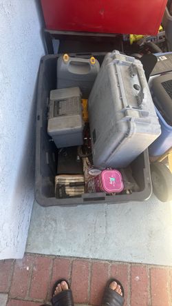 Snap On Tools Box And Tools 
