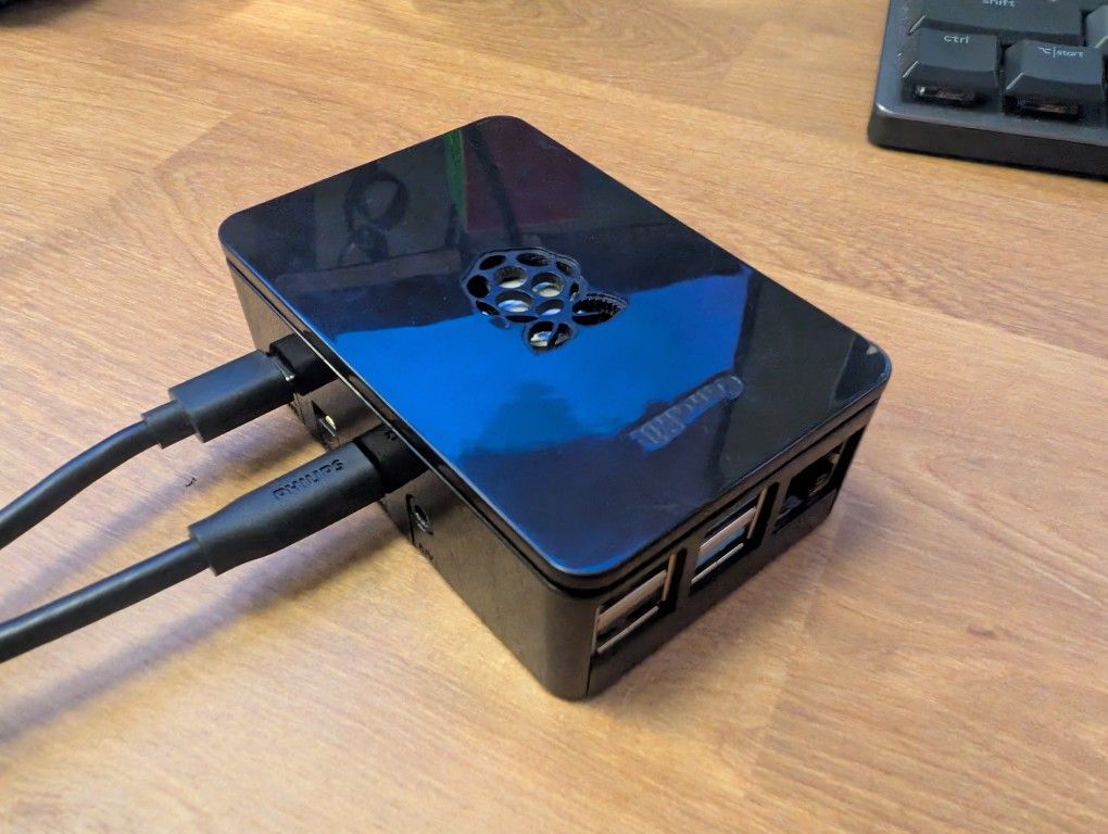 Raspberry Pi 4b (2GB)