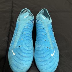 Nike Phantom GX Soccer Cleats Size 9