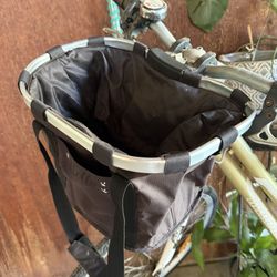Small Dog Carrier For  Bike - Detachable 