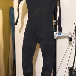 Wetsuit Matuse 4/3 Mm Tumo Hooded Full for Sale in San Diego, CA