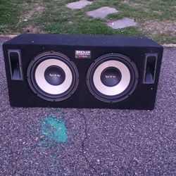 Infiniti Subwoofer And Box