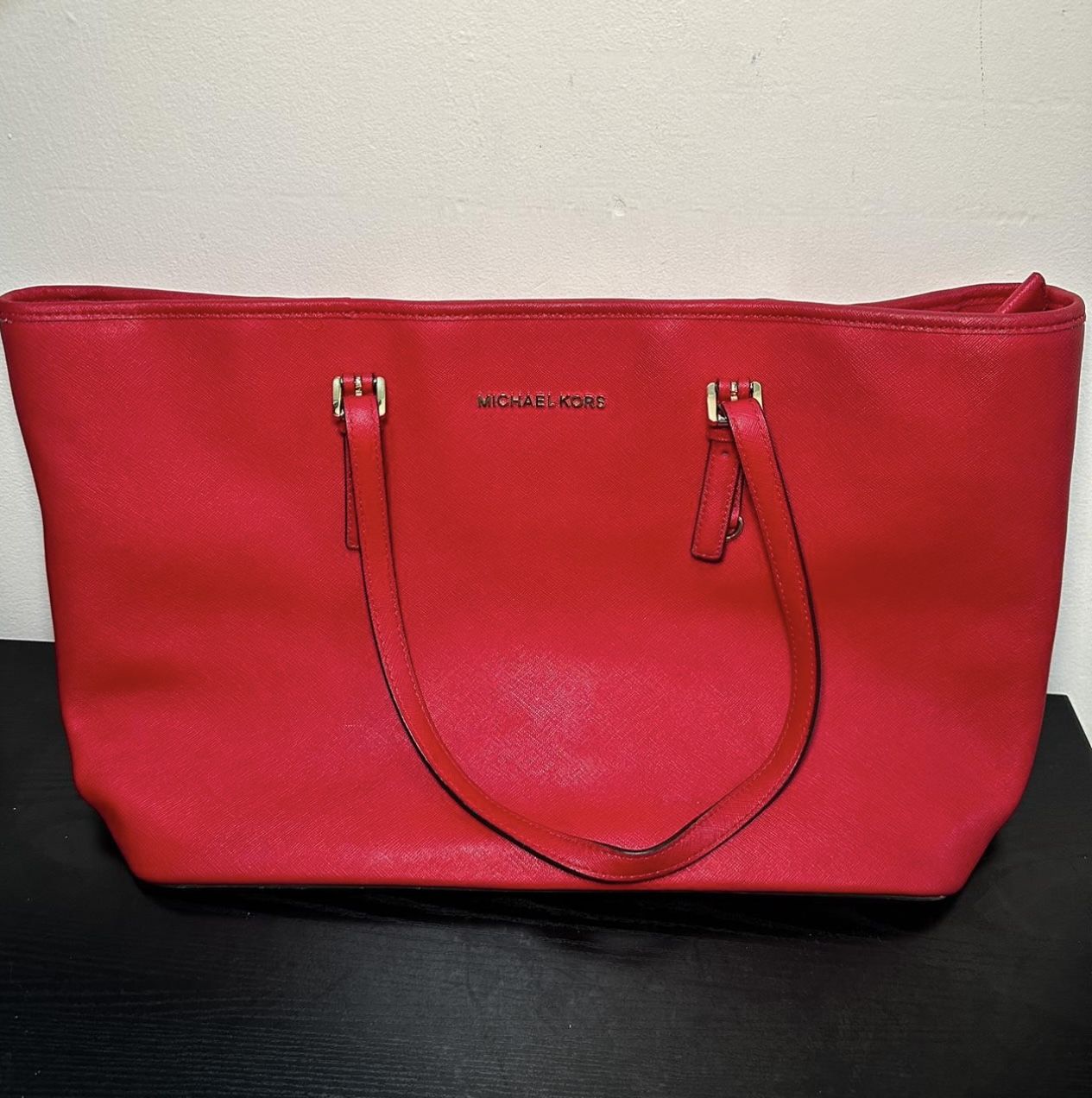 Michael Kors Large Red tote bag