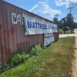 Mattresses & Sectionals