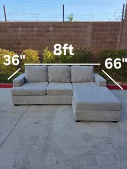 Sectional Sofa Living Spaces w Reversible chaise