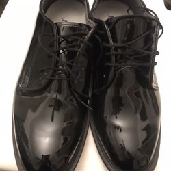 High End New Open Box Black Shinny Shoe 8.5 Size