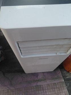Portable air conditioner