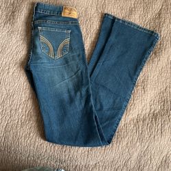 Hollister Boot Cut Jean 