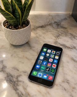 iPhone 6s 32 GB