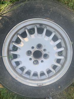 Bmw E30 Bottle Cap Wheel (1)