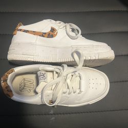 Nike Platform Leopard