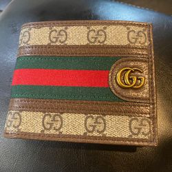 Gucci Wallet GG New Authentic