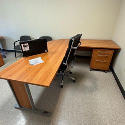 Office Furniture 