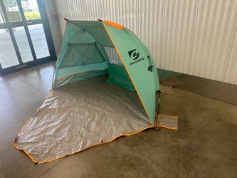 Shelter tent like new side widows and back fast instal $40