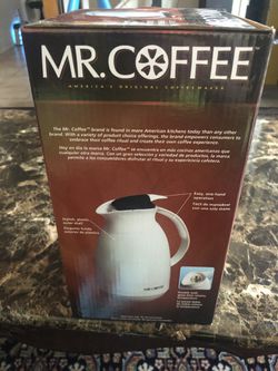 Brand new Mr coffee 32 oz thermal carafe.