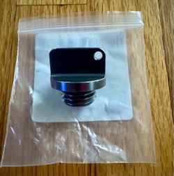 Aluminum Fill Port Plug Cap for motorcycle engine