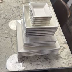 6 Place Setting Dinnerware 