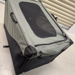 LARGE TRAVEL PET CRATE