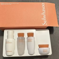 Sulwhasoo Essential Comfort Daily Routine Kit(4 Items) Travel sizes