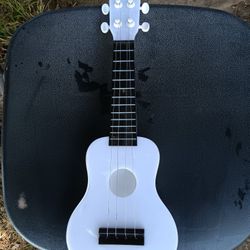 !! Toy Guitar Lights Up