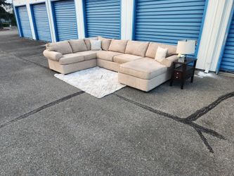 Sectional Sofa From Klaussner Furniture FREE DELIVERY