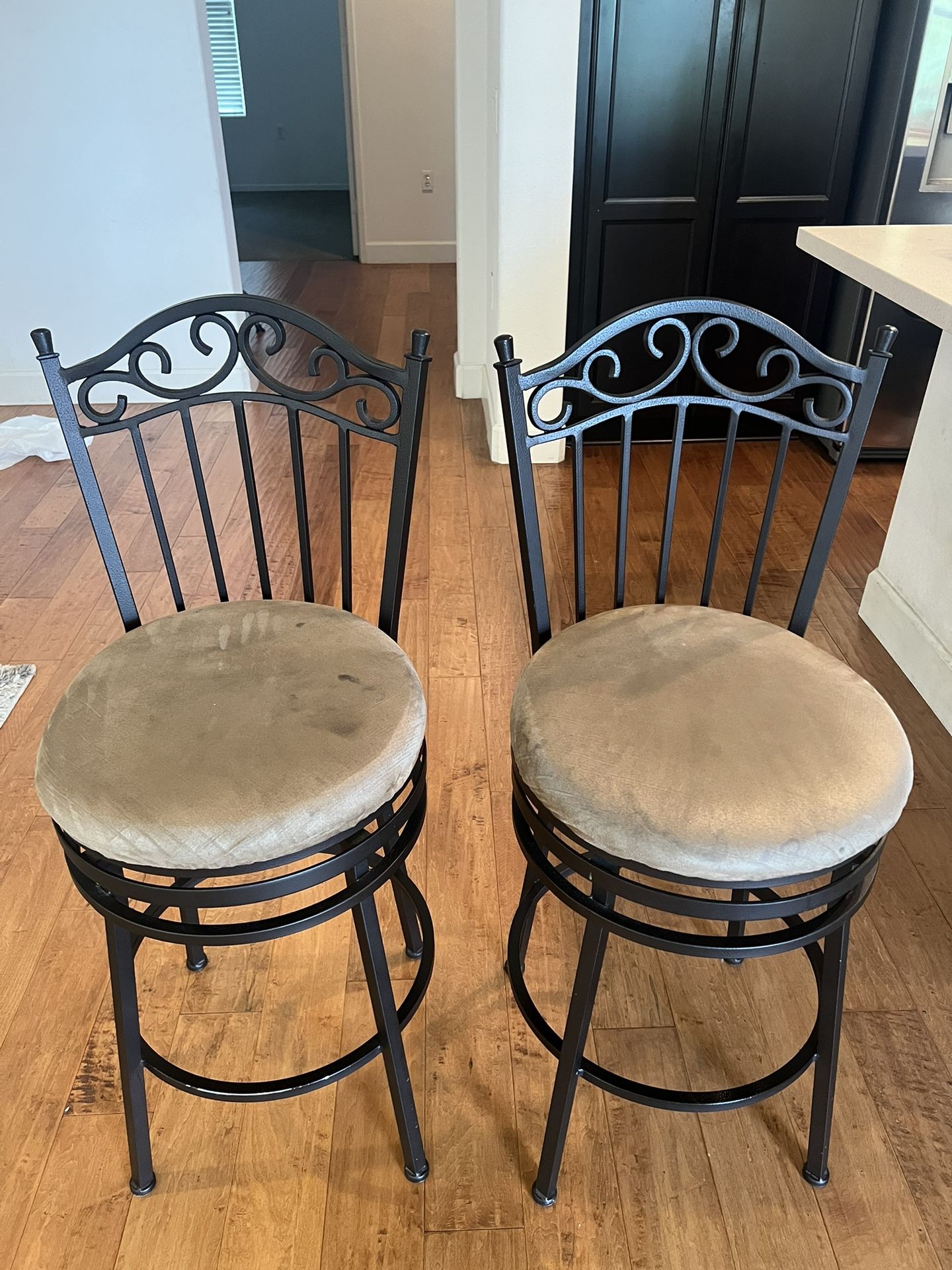 Indoor Brown Bar stools