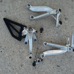 2001 Gsxr 750 Rear Sets