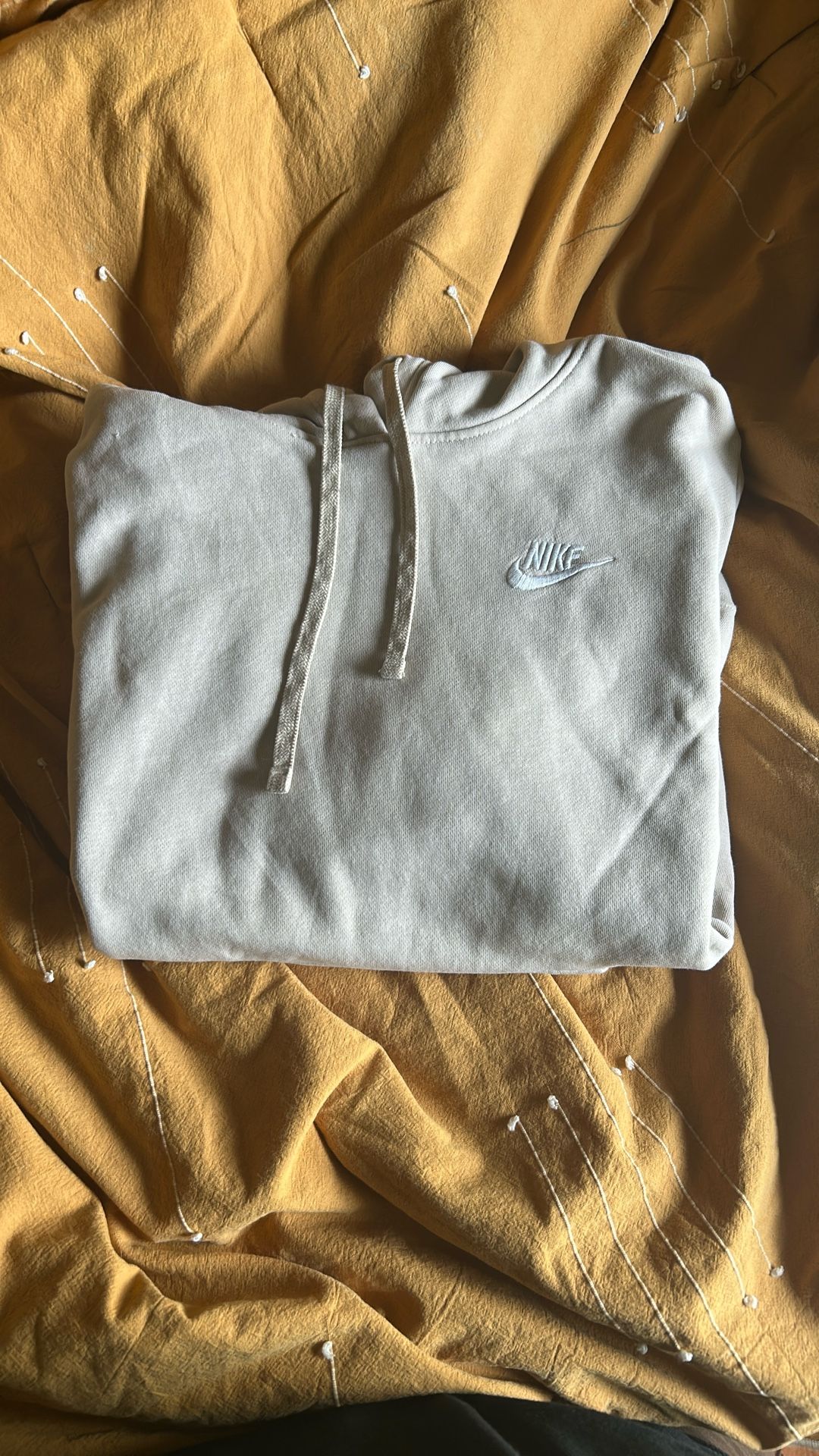 Nike Beige Small Sized Hoodie