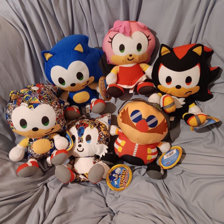 Sonic Plushes Lot