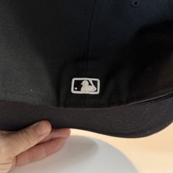 Men's New Era Black San Francisco Giants Trucker 9FIFTY Snapback Hat