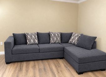 Gray Fabric Sectional Sofa with Chaise