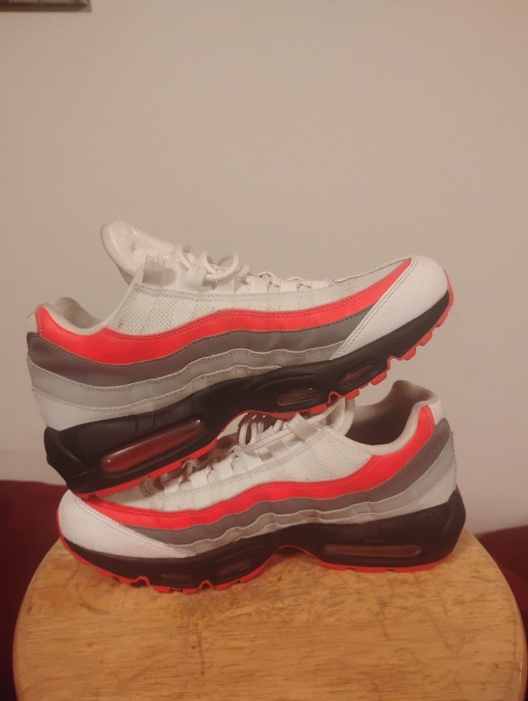Nike Air Max 95 Bright Crimson Comet Men's