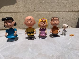 Snoopy & Friends Action Figure Lot