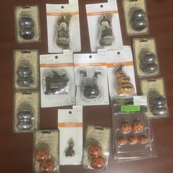 HALLOWEEN EMBELLISHMENTS • MINI DÉCORATIONS