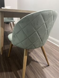 Dinning chairs (set of 2)