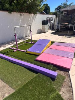 Kids Gymnastics Set with Bar, Mats, and Beam