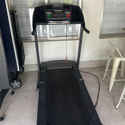 Treadmill 