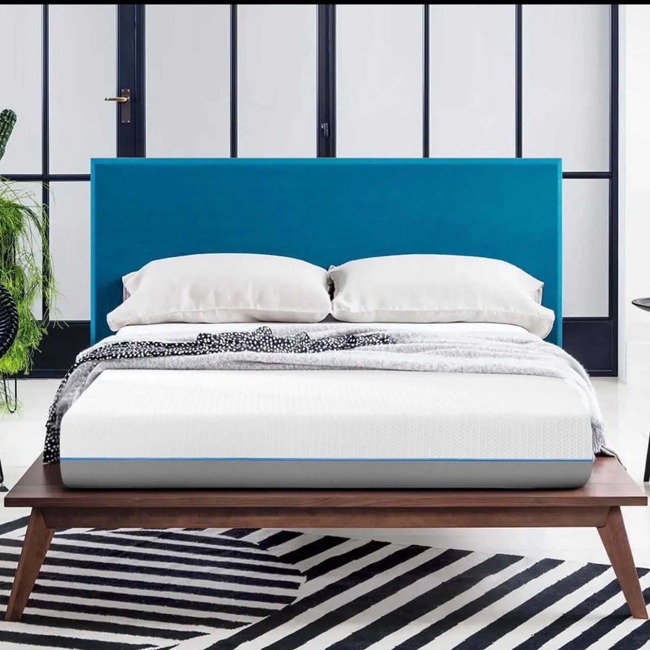 Queen Mattress, 8 inch