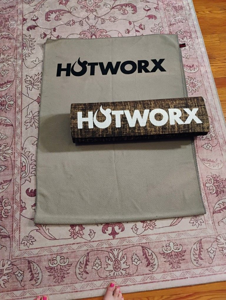 HOTWORX Workout Pad & Yoga Mat