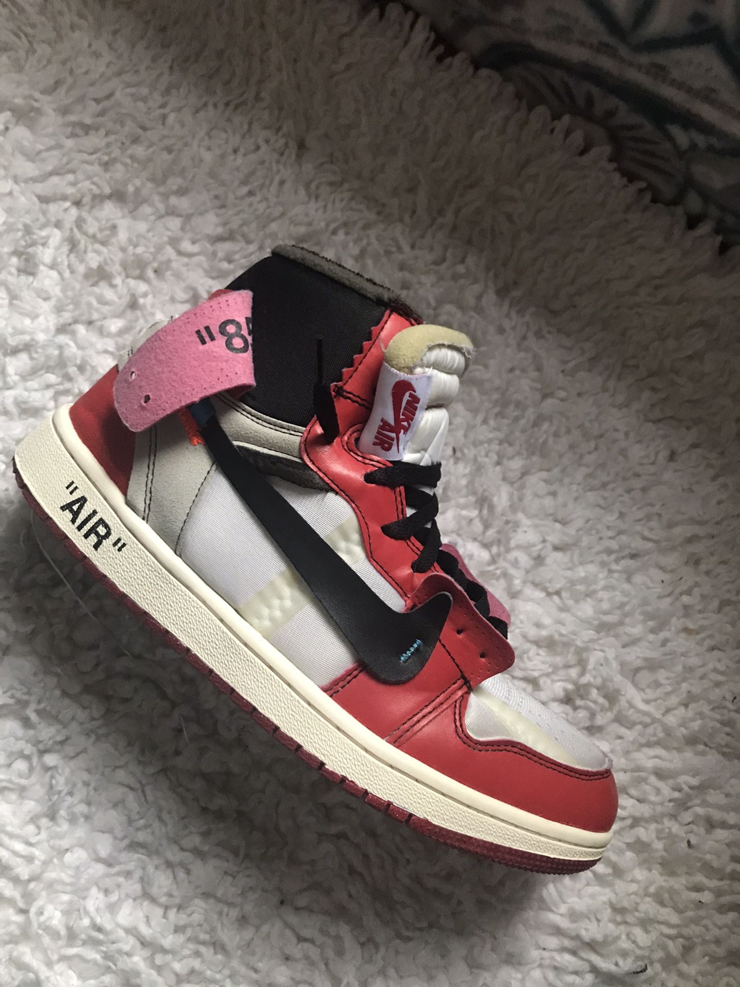 Off white Jordan 1 Chicago