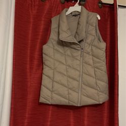Puffer Vest 