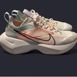 Nike Running Shoes Sz 10 In Women’s 