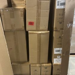 Bulk Pallet of 38 LED Construction Lights – $3,700 Retail Value | Contractor Lot