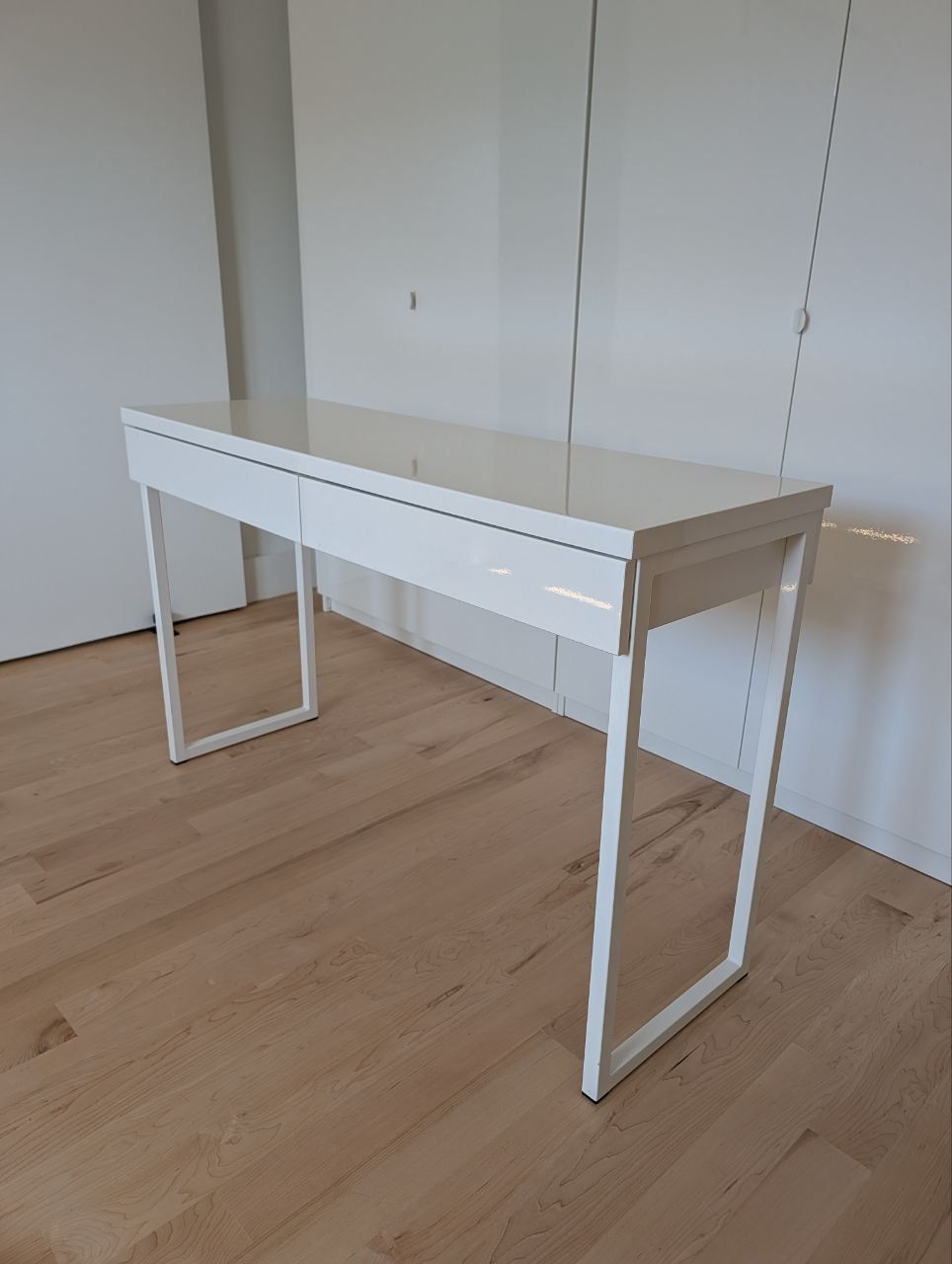 IKEA Desk Gloss White