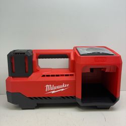 Milwaukee M18 Inflator 21978022