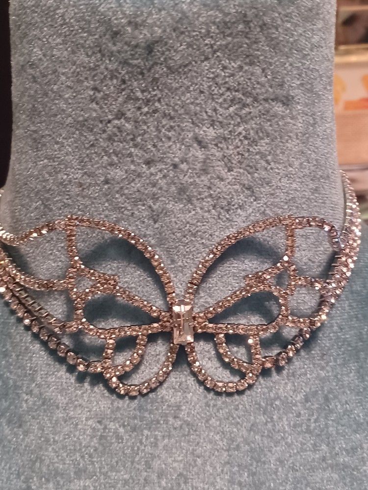 Rhinestone Butterfly Choker Necklace